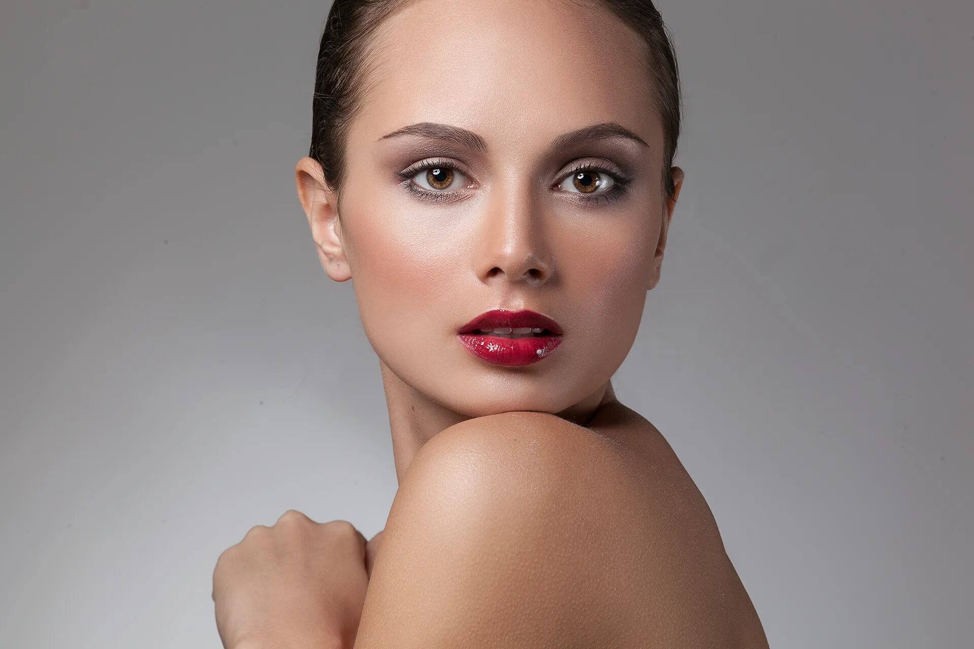 Лицо девушки. Full of beauty. Тейлор хилл 2022. Макияж для блондинок. Full of beauty.