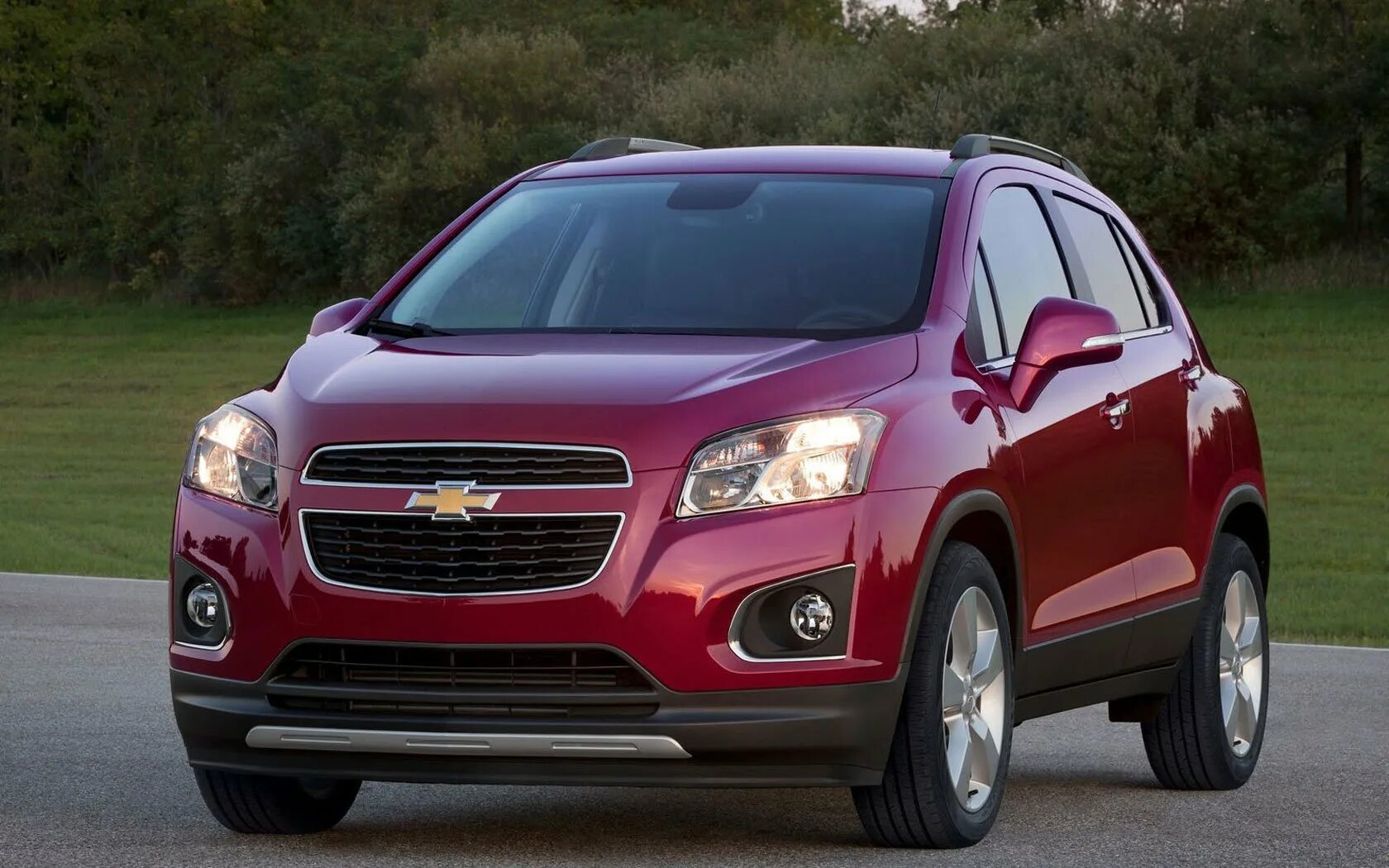 Шевроле новые модели. Chevrolet Trax 2014. Chevrolet Trax/Tracker. Chevrolet Tracker Tracker 2014. Шевроле трекер 2015.