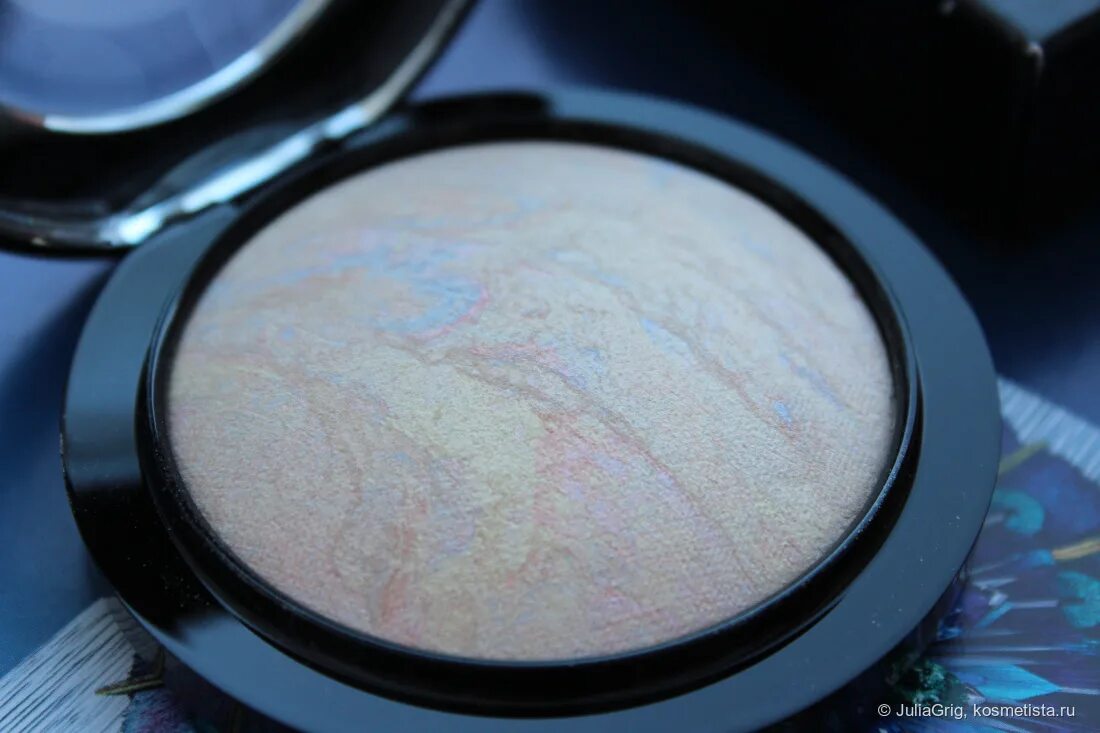 Mac skinfinish natural. Пудра Mac Mineralize Skinfinish natural Medium Plus. Mac Mineralize Skinfinish natural свотчи. Mac Mineralize Skinfinish natural. Пудра Mac Mineralize Skinfinish poudre de finition 05.