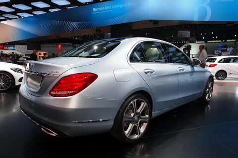 Mercedes 220 2014