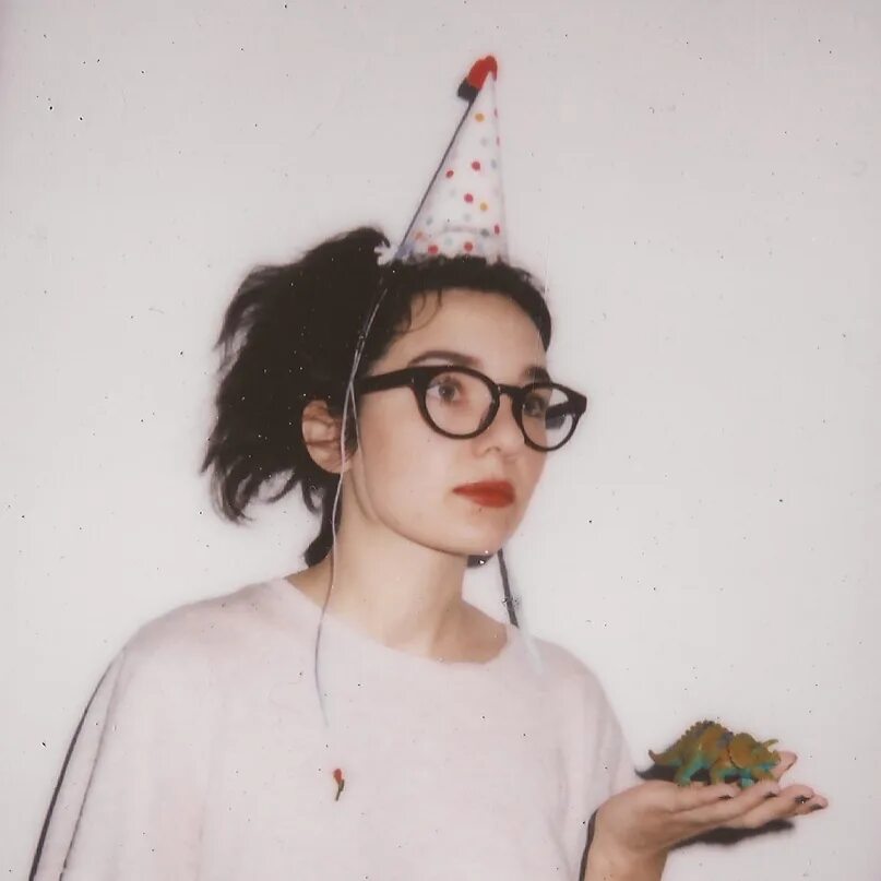 Кацарова. С минав. С минав. Нади минати. С минав.