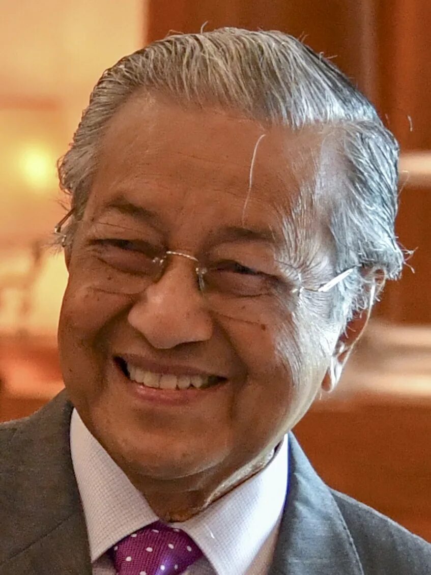 Министр малайзии. Махатхир Мохамад. Премьер Малайзии Махатхир Мохамад. Махатхир Бин Мохамад Искандар. Махатхир Мохамад премьер-министр Малайзии (1981-2004; 2018-2020 г.).
