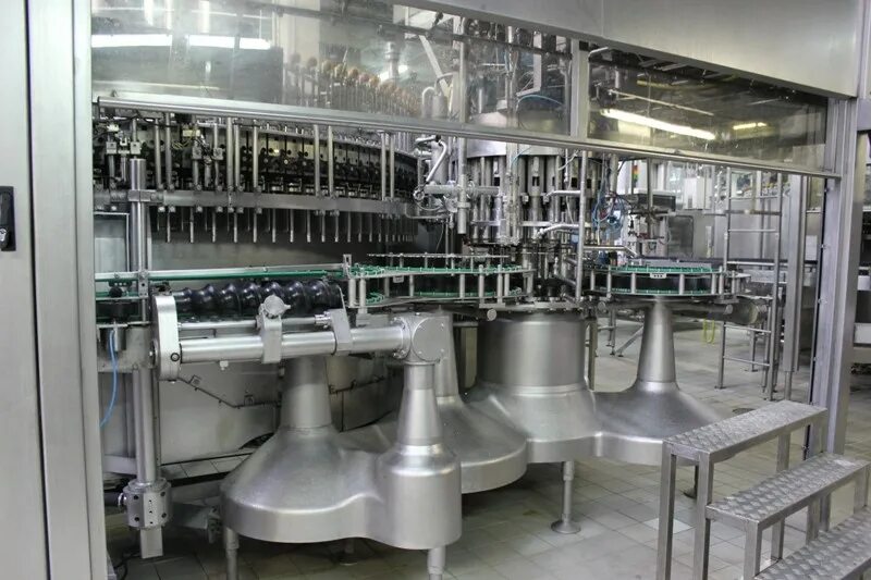 Линии розлива в стеклянную тару. Khs оборудование для розлива. Commercial carbonated water making machine. Розлив стекло. Линия розлива khs.