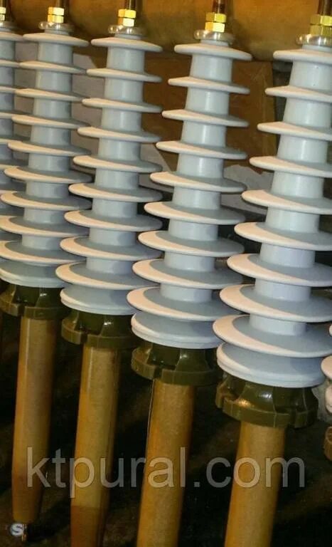 Изолятор керамический 10кв. Ипт-6-10/250 а01 изолятор. Изоляторы 110 кв на силовой трансформатор. 516. Изолятор ввода.