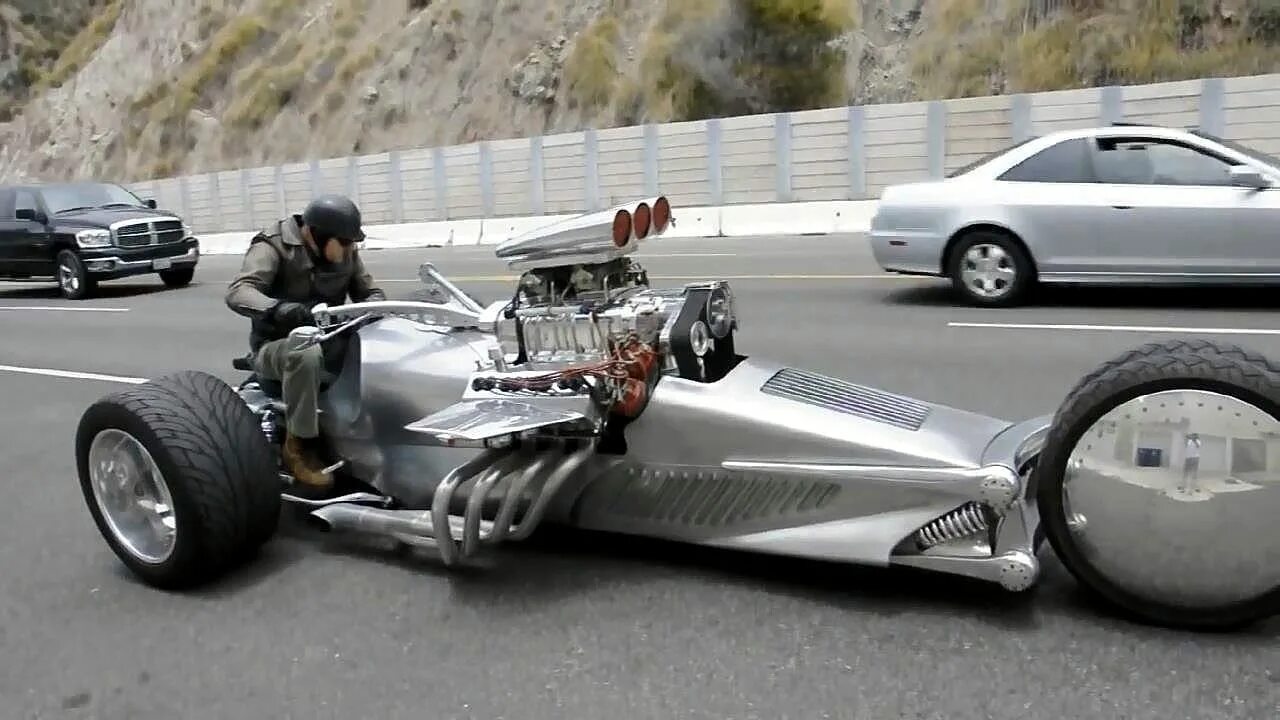 Автоприколы 2017. Американский мотоцикл четырёхколесный. Hemi Trike Rocket II. Blastolene brothers b-702 (2007). Car fails