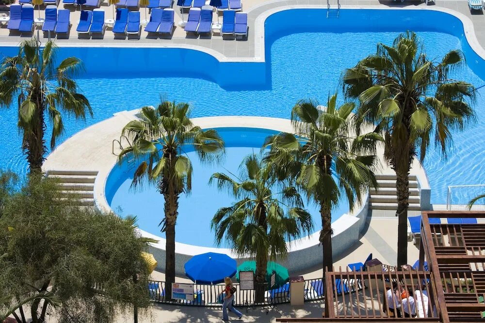Отель фантазия кушадасы турция. Fantasia hotel de luxe kusadasi кушадасы /. Фантазия делюкс кушадасы. Фантазия делюкс кушадасы. Fantasia deluxe 5 кушадасы.
