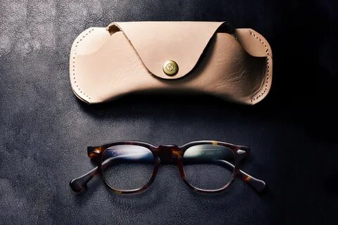 Glasses case