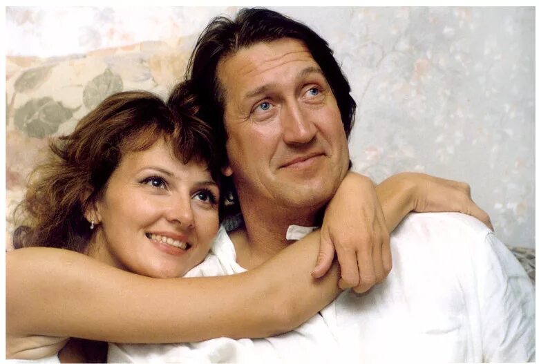 жена олега митяева марина есипенко. марина есипенко актриса олег митяев. марина есипенко и олег митяев. марина есипенко. олег митяев дети.