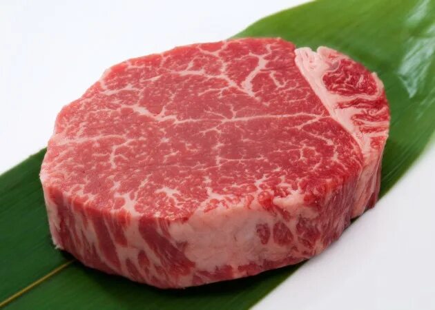 Стейк стриплойн 200 гр мираторг. Стейк зернового откорма. Стейк стриплойн говяжий 250г травяной откорм/мираторг. Стейк зернового откорма. Стриплойн зерновой откорм.