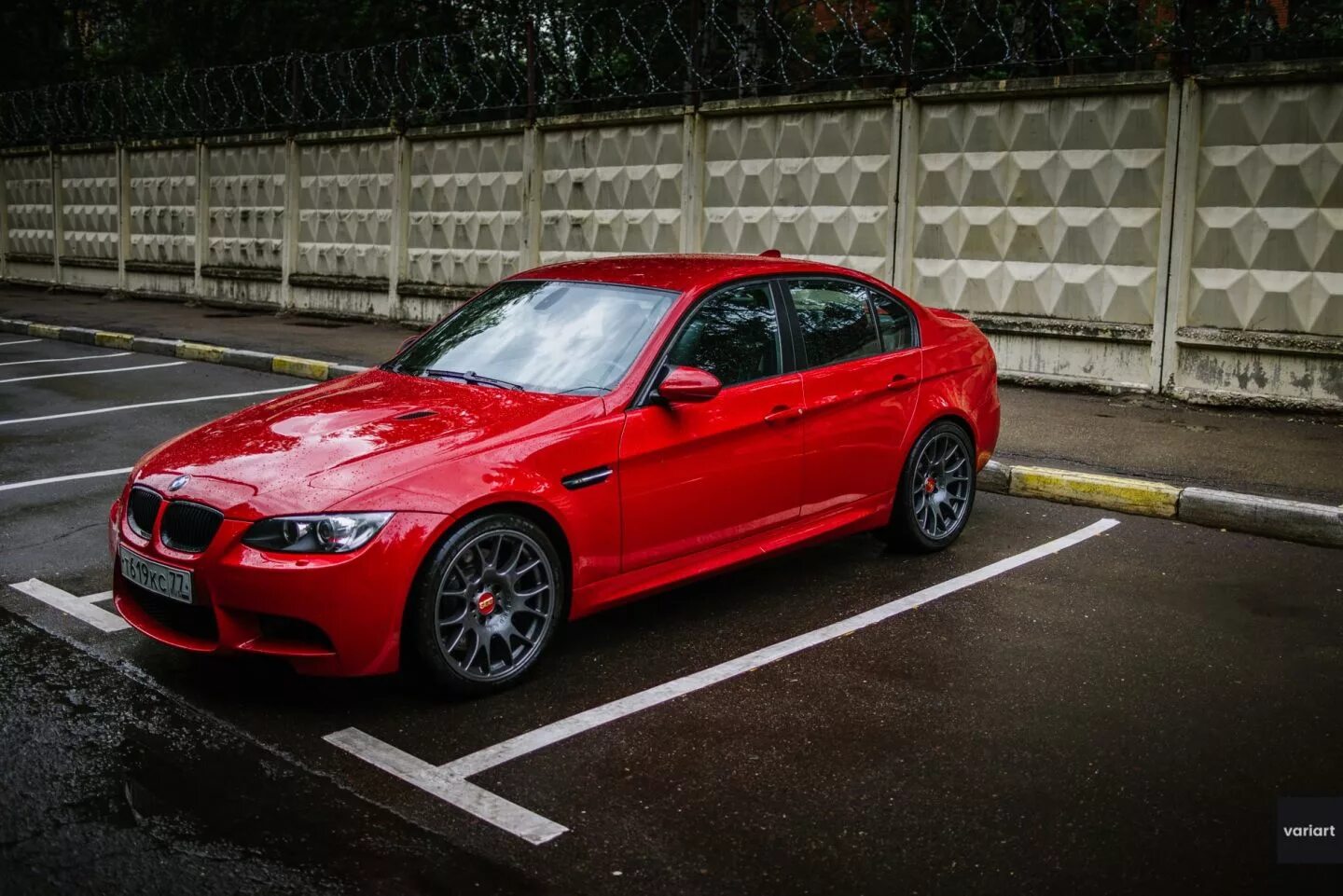 Пр е красный. BMW m3 e90. BMW e90 Red. BMW m3 e90 Red. Красная БМВ м3 e90.