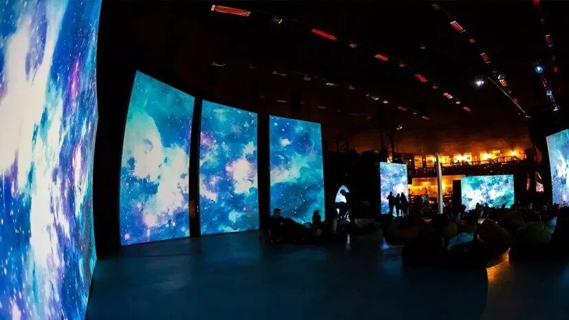 Lumiere Hall, exhibition center, Москва, Берсеневский переулок, 2, стр. 1 Yand