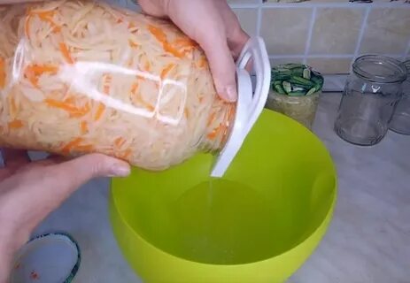 Посол капусты на зиму в ведре