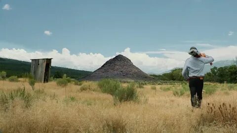 Hill hole