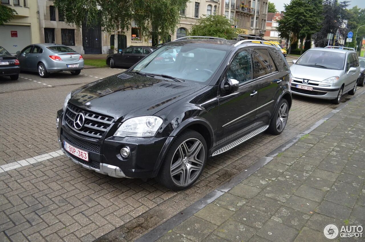 W164 6.3. Мерседес ml 164 amg. mercedes ml w164 amg. ml 164 amg 6.3. w164 amg 6.3.