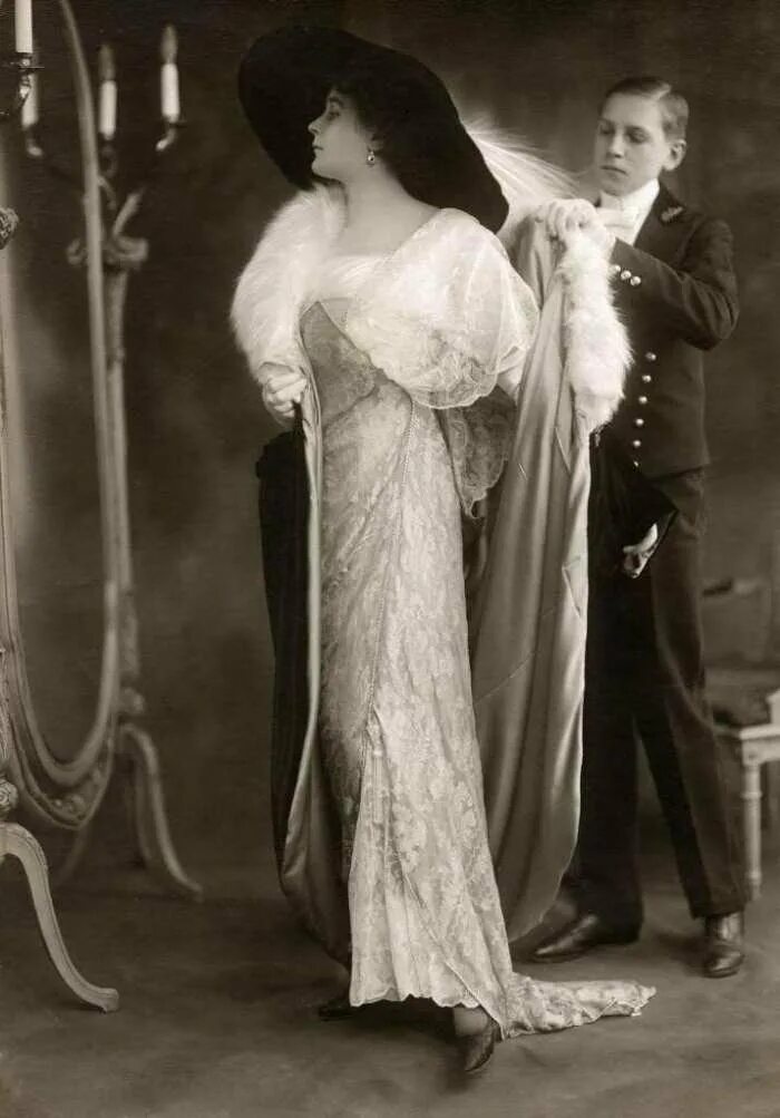 1912 женщины. Мода 1912 года. англия 1912 мода. мода 1912 года англия. женская мода 1912 года.