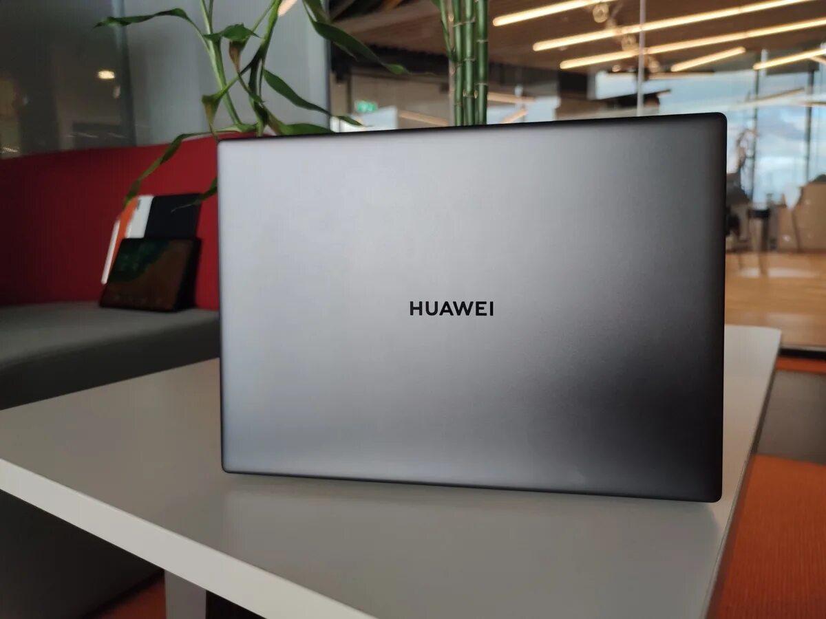 Huawei matebook d14 gray. Huawei MATEBOOK X 2020. Ноутбук Huawei MATEBOOK X Pro. MATEBOOK X Pro 2020. Huawei 13 Pro.