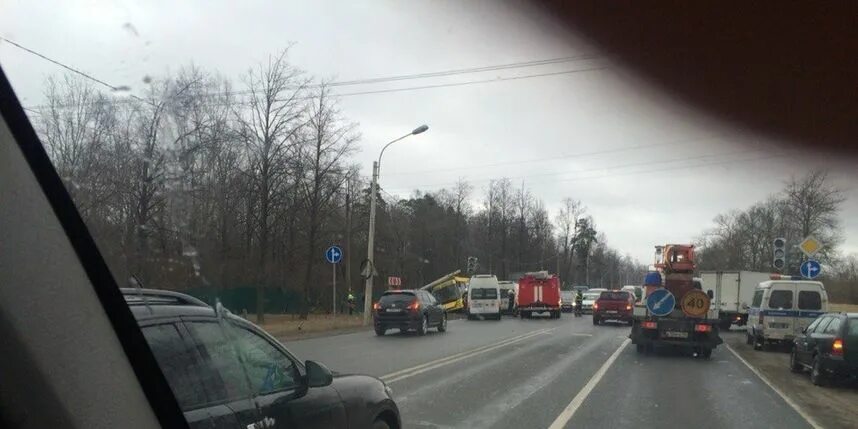 Автобус съехал в санкт петербурге
