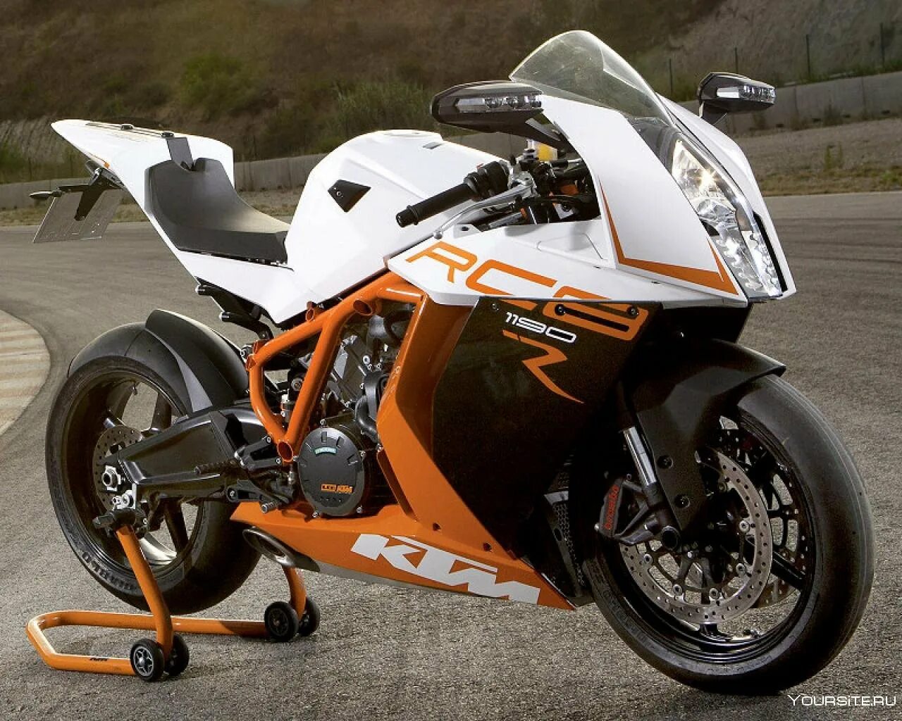 Ктмы. KTM 1190 rc8. Спортбайк KTM 1190 rc8. KTM rc8. KTM rc8 1290.