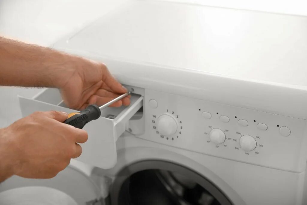 Разобранная стиральная машина. Repair washing Machine Bosch. Разобрать стиральную машину Haier. Разобрать стиральную машину БЕКО. Ремонт стиральной машины замена индезит