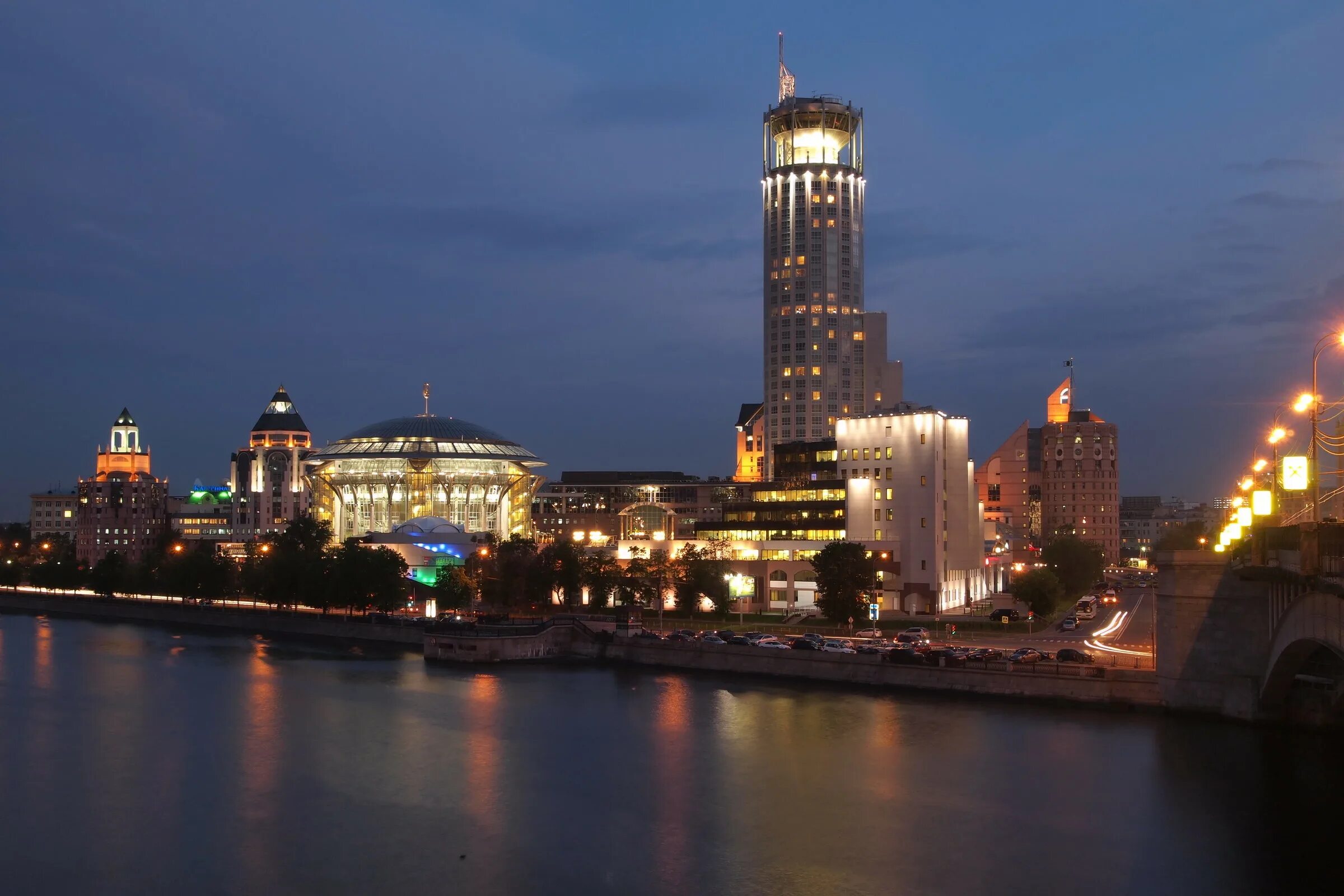 космодамианская наб. космодамианская набережная набережные москвы. москва, космодамианская набережная. космодамианская набережная набережные москвы. космодамианская набережная москва.