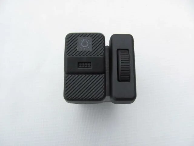 кнопка к227. 125vac кнопка t125/55. кнопка т125/55-т125. лампочки с цоколем т5. фольксваген т4 переключатель света фар.