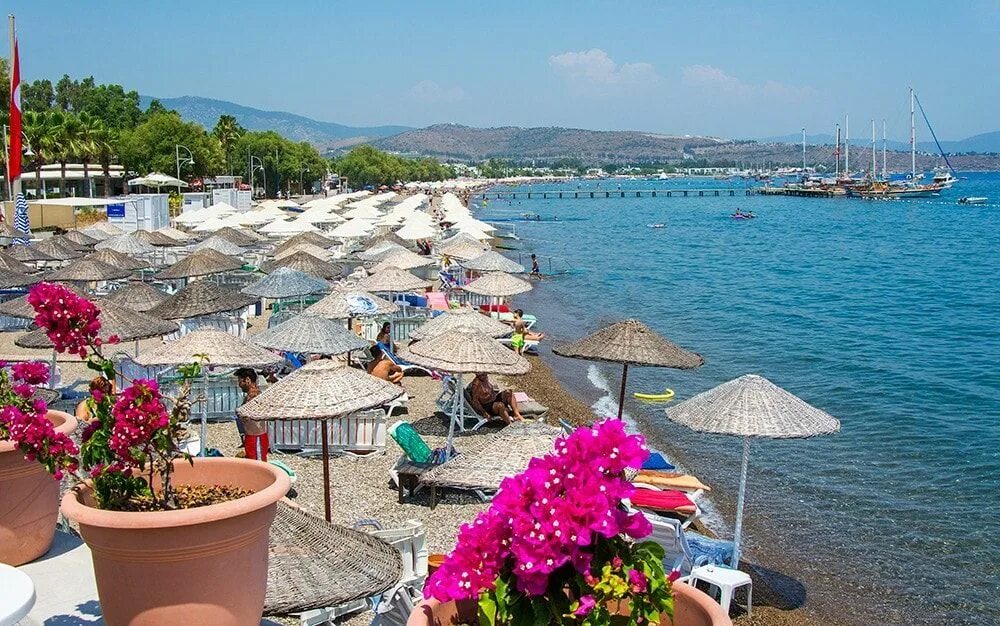 Yahsi Beach Бодрум. Пляж Ялыкавак Бодрум. Бодрум Гумбет набережная. Пляж Гюмбет Бодрум. Бодрум погода и температура воды