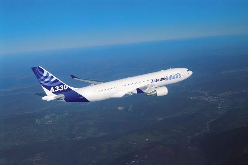 330 тема. Эйрбас а330. airbus a330 самолет. аэробус 330. airbus a320.