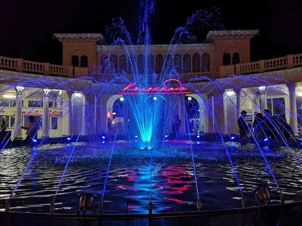 Ставрополь таманский лес родники. Ставрополь места для прогулок. Родники холодные семашко ставрополь. Кисловодск достопримечательности каскадная лестница. Ессентуки курортный парк фонтаны.