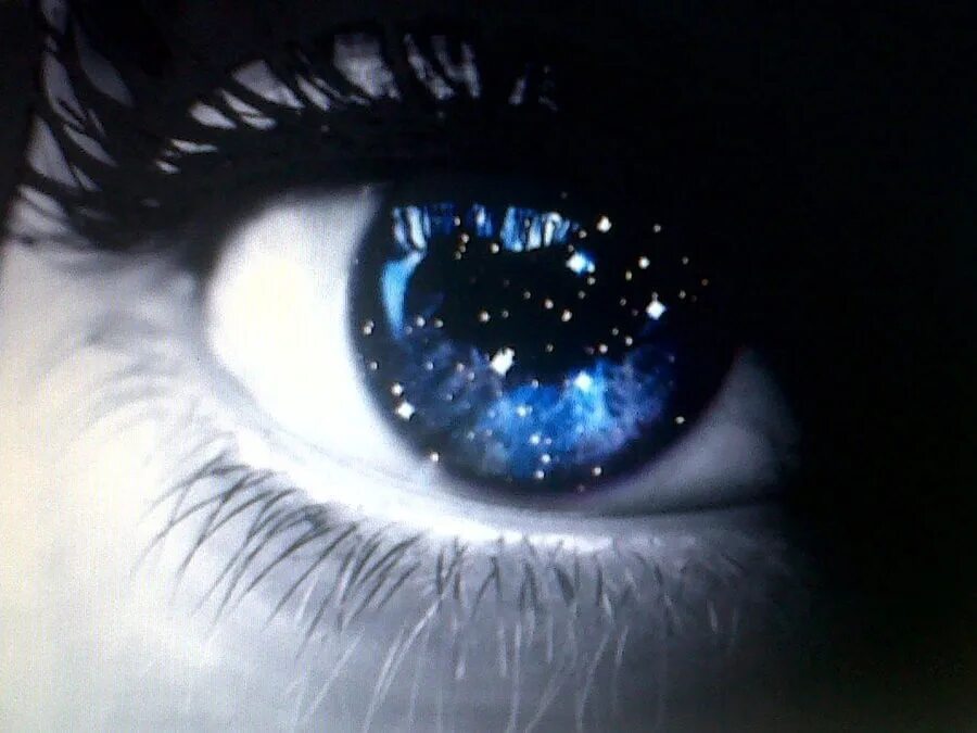 Песня у тебя глаза звезды отражаются слушать. Космос в глазах. Глаз. Отражение звезд в глазах. Отражение космоса в глазах.