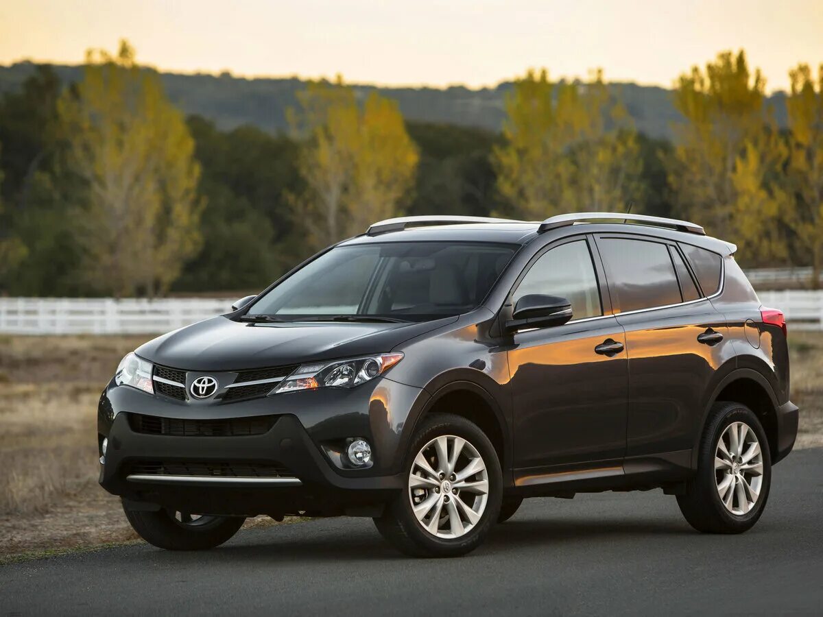 Review: 2013 Toyota RAV4 - First Drive Impressions - eBay Motors Blog