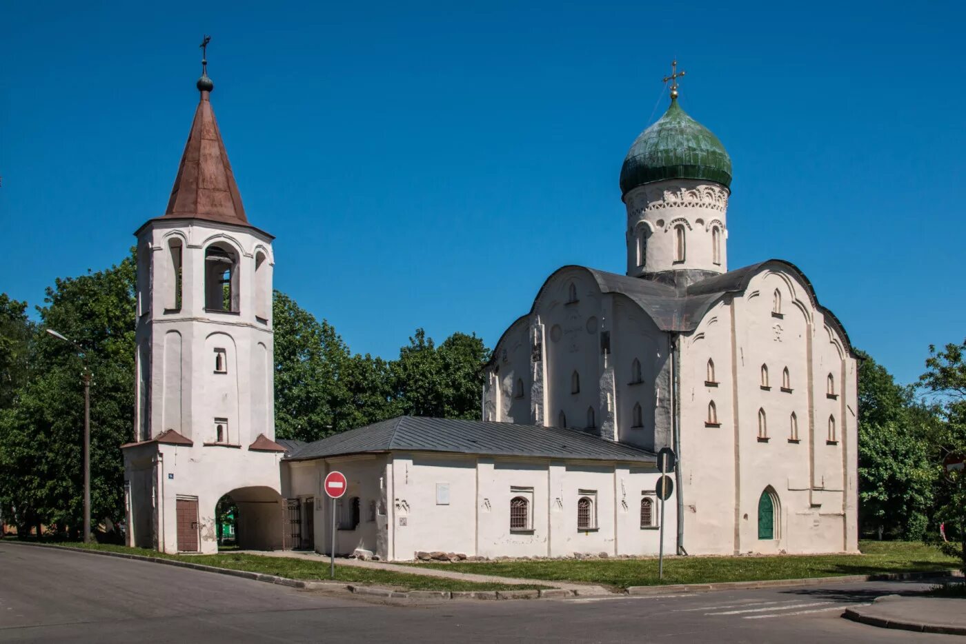 Храм стратилата. Храм стратилата