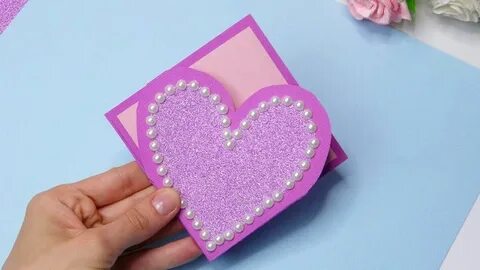 Открытка сердечко из рук