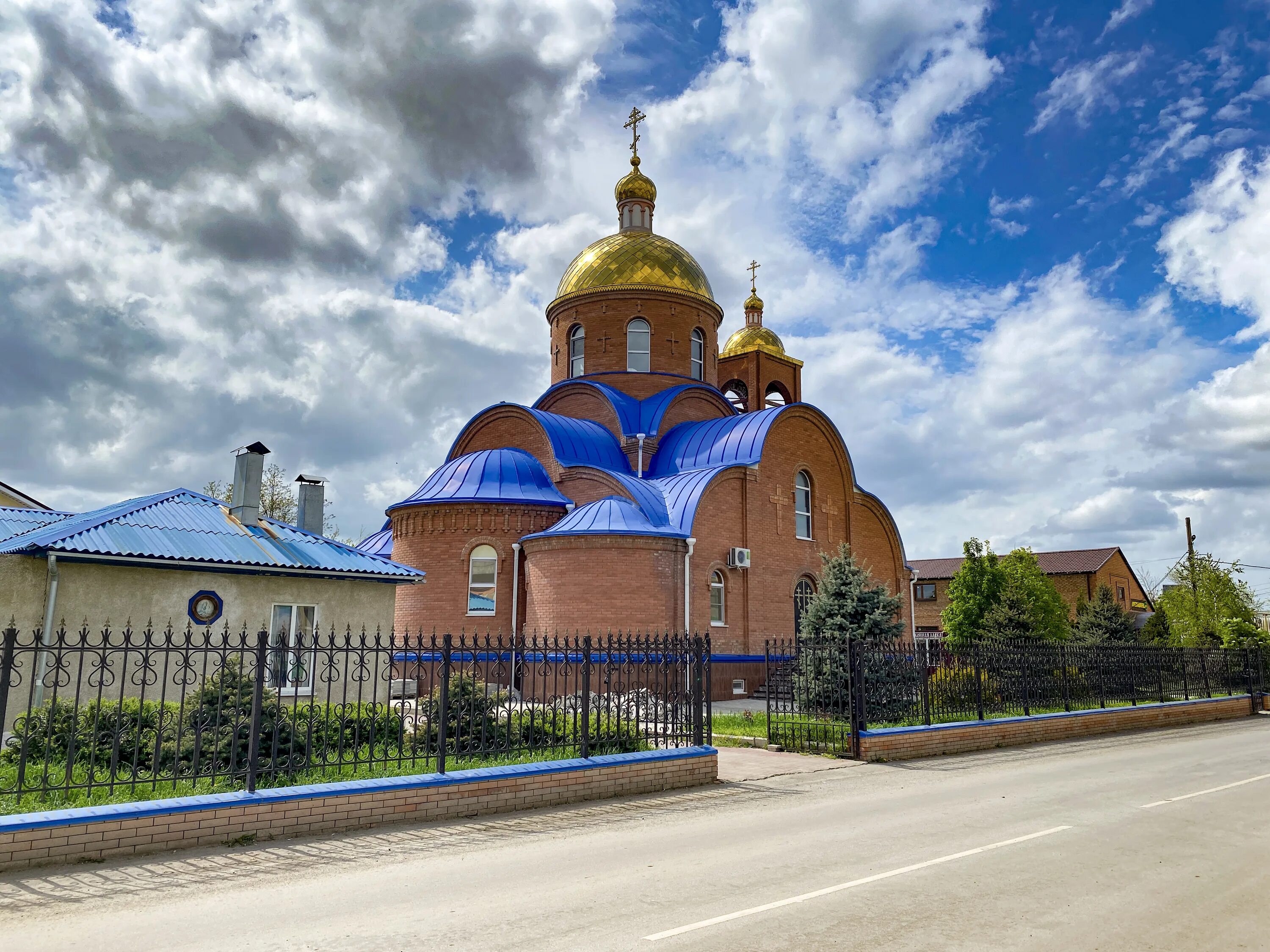 Погода зимовники на 3 дня. Достопримечательности поселка Зимовники. П Зимовники Ростовская область. Поселок Зимовники.