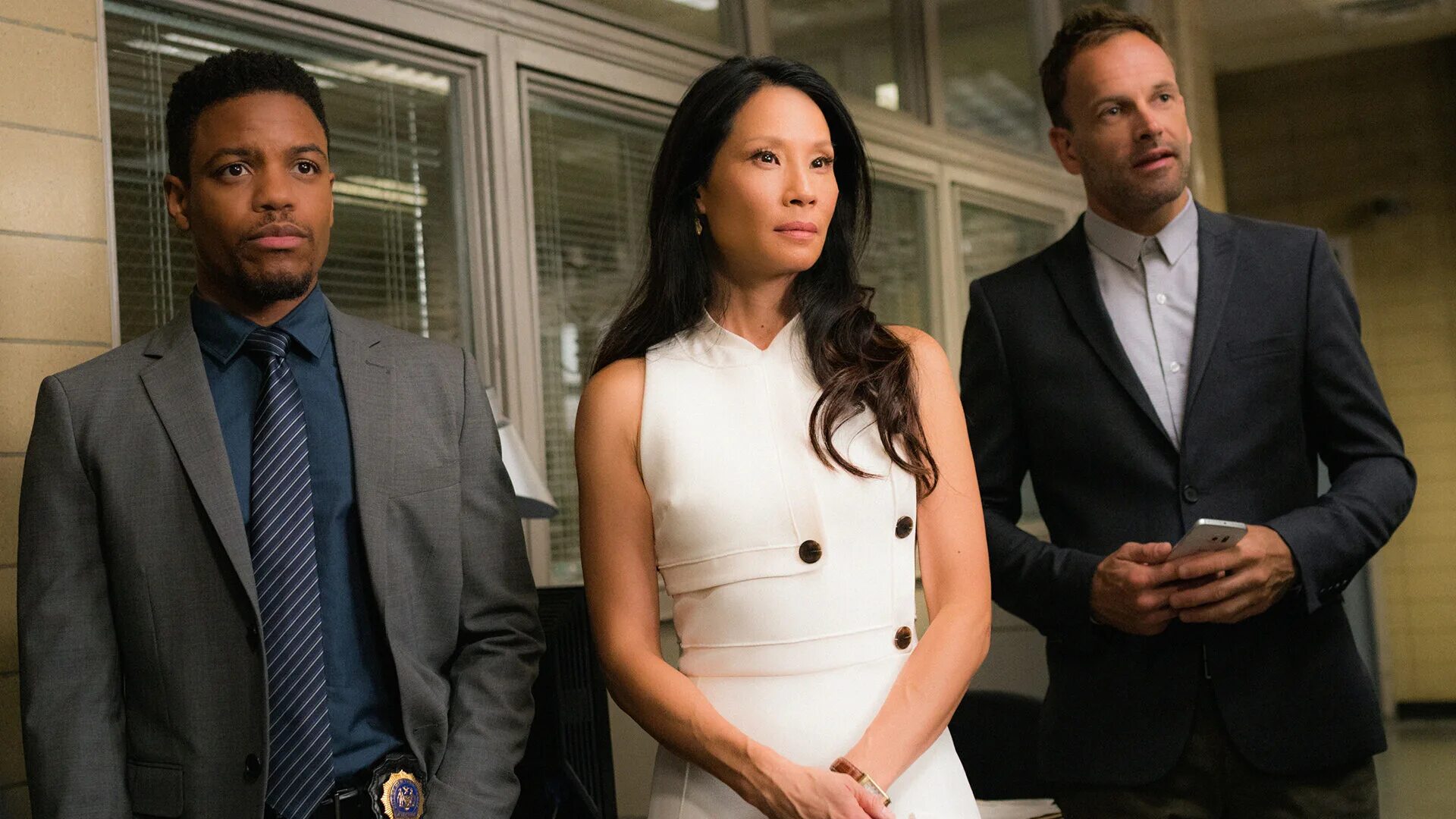 Lucy Liu Elementary. Elementary на русском