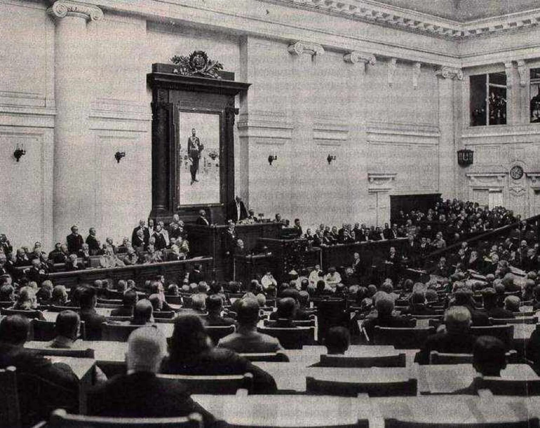 1 июня 1907 г. Государственная Дума второго созыва 1907. Роспуск государственной Думы 1907. Третьеиюньская монархия гос Дума. Переворот 3 июня 1907.