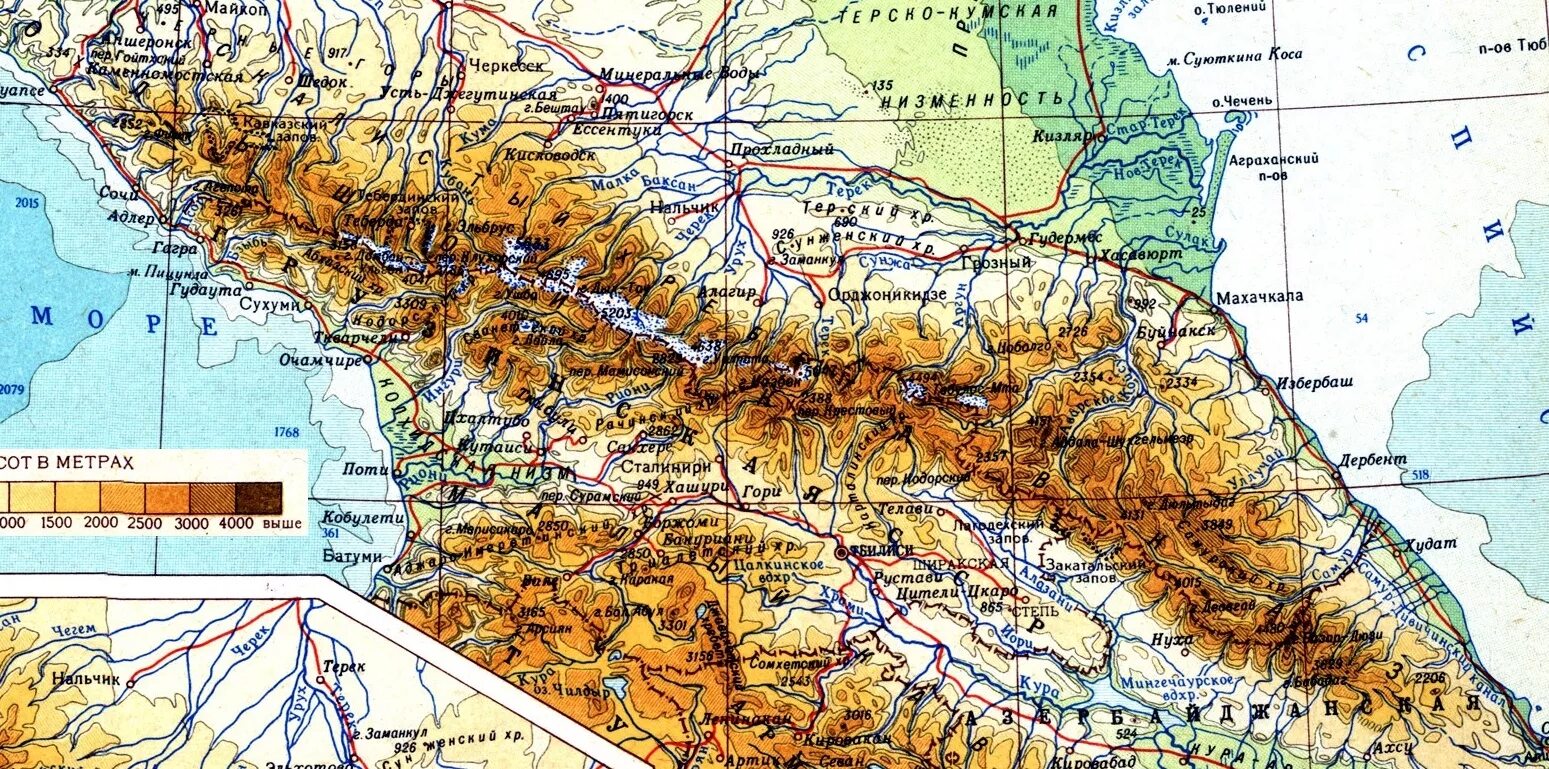 Большой кавказский хребет физическая карта. Большой кавказский хребет на карте России. Большой кавказский хребет на карте. Кавказ на карте евразии