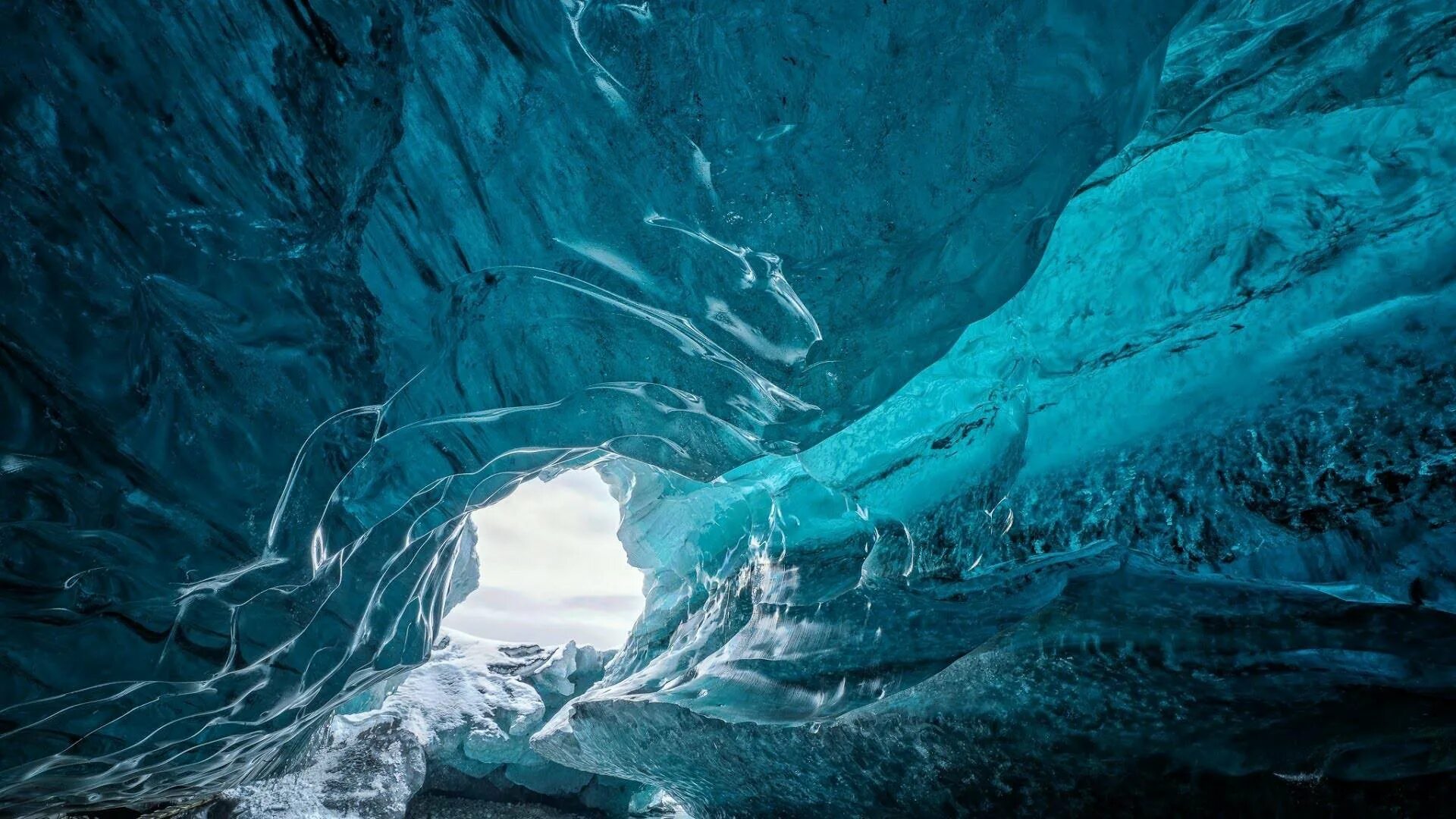 Исландия ледник ватнайёкюдль. Исландия ледник ватнайёкюдль. Грунтовый лед. Пещеры ледника менденхолла аляска. Пещера менденхолл, аляска.