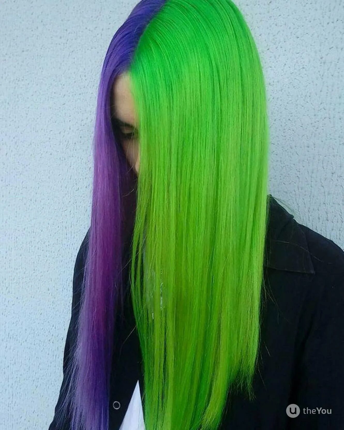 Зелено фиолетовый цвет волос. Фиолетовыещеленые волосы. Окрашивание разноцветными прядями. Зелено фиолетовый цвет волос. Зелено фиолетовый цвет волос.