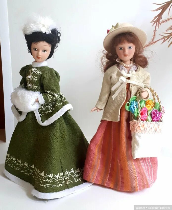 Купить куклы эпох. Куклы ДЕАГОСТИНИ дамы эпохи. Куклы ДЕАГОСТИНИ дамы эпохи коллекция. Фарфоровые куклы ДЕАГОСТИНИ дамы эпохи. Куклы ДЕАГОСТИНИ Викторианская эпоха.