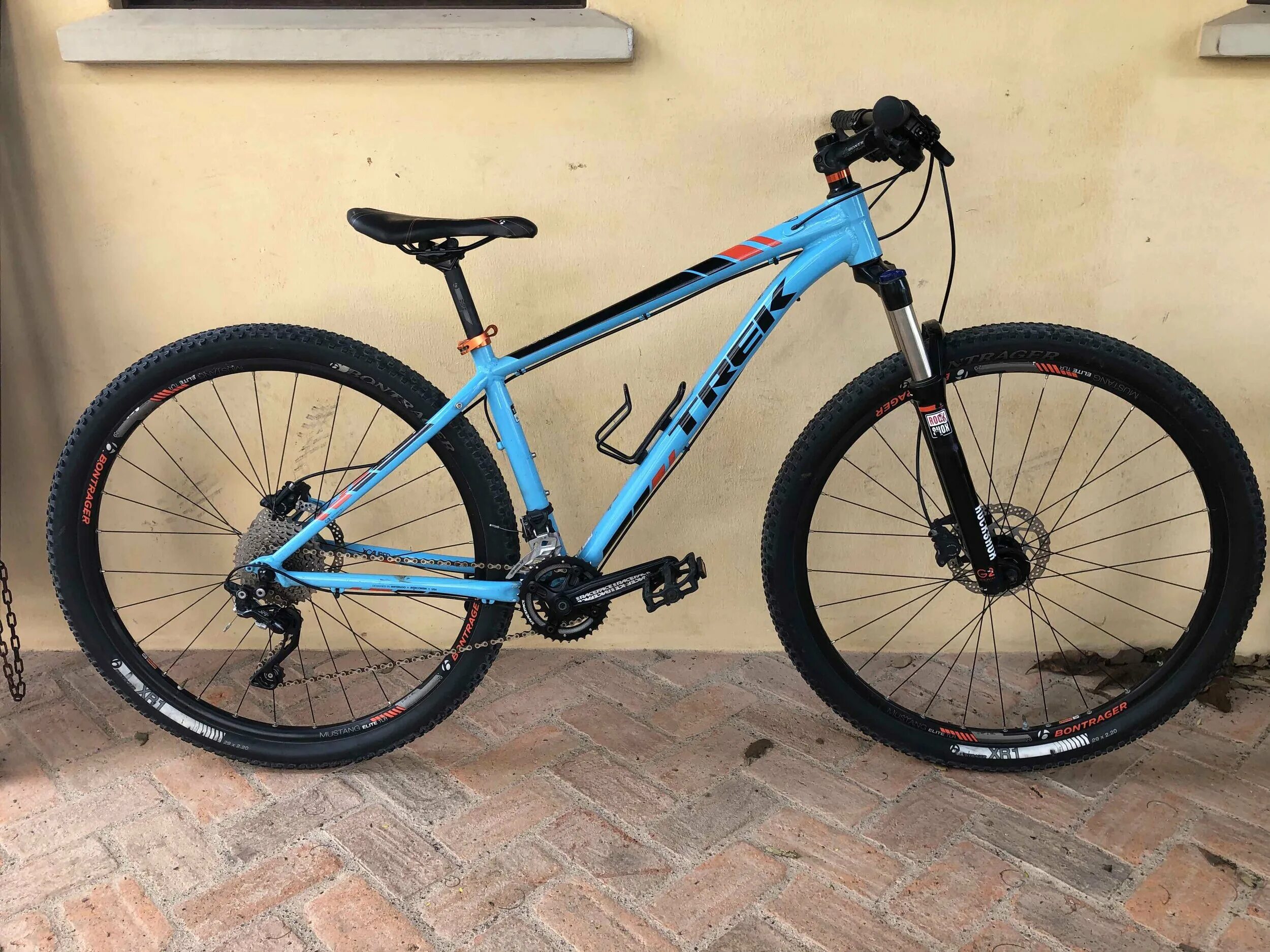 X caliber. Велосипед trek x-caliber 9 2025. trek x caliber. trek caliber 9&#039; x 9. trek x-caliber rockshox xc32.
