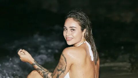 Niedliche stars nackt - Melissa Damilia: Die nackte Wahrheit über ihre Tatt...