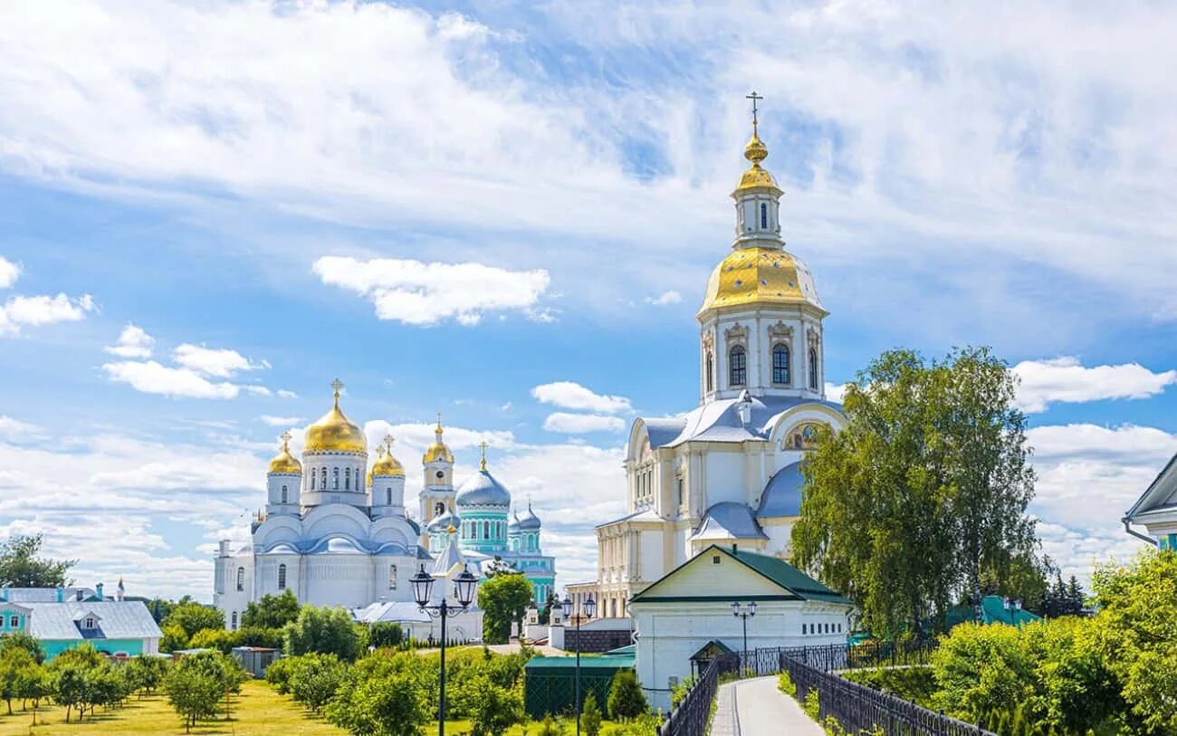 Такси нижний новгород дивеево. Такси нижегородская область. Преподобный отче серафиме моли бога. Такси дивеево номера телефонов. Такси дивеево номера.