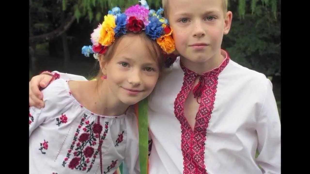 Украина родственники в россии. Украинка и русский. Славянские дети. Самые красивые украинские дети.