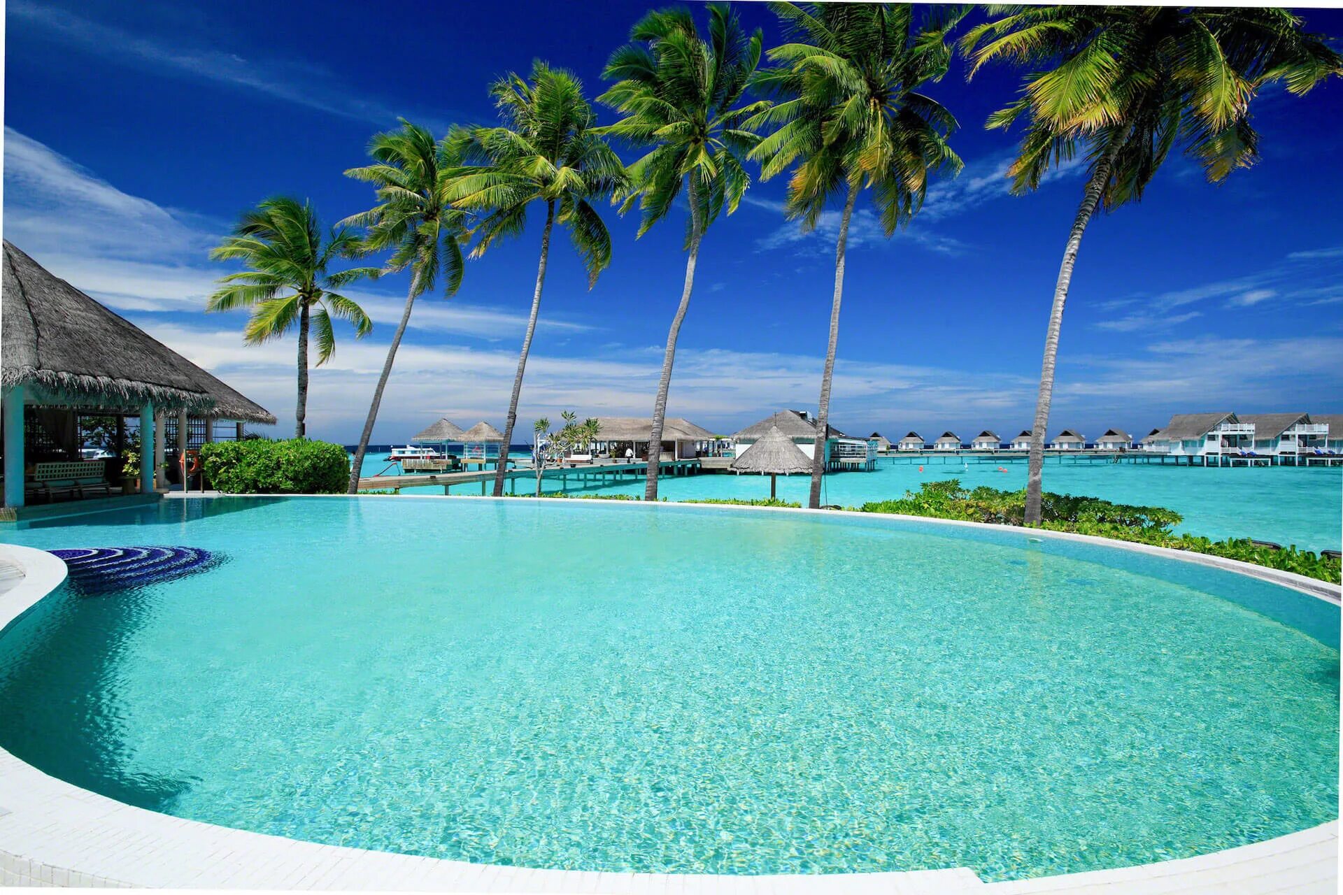 Centara grand island resort. Мальдивы Centara Grand Island. Centara Grand Island Resort & Spa 5*. Centara Grand Resort & Spa Maldives. Кентара Мальдивы.