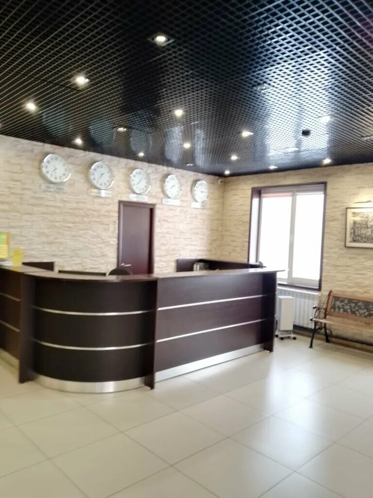 Старый аэропорт нерюнгри. Хостел в чульмане. Новый аэропорт чульман. Якутск рестораны национальной кухни. Махтал чульман.