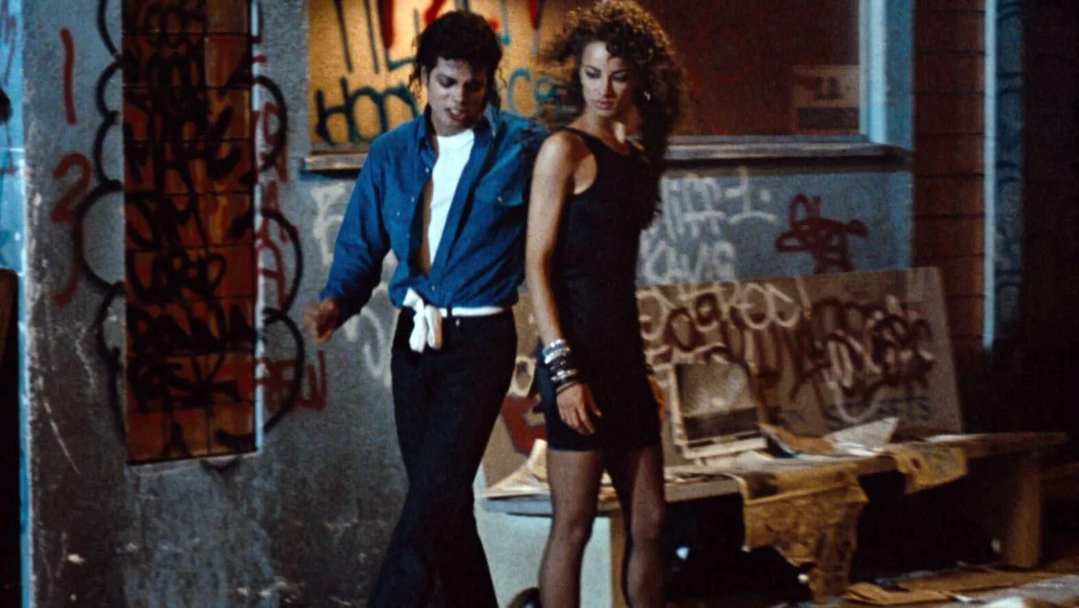 You made me feel again. Michael jackson the way you make me feel. michael jackson the way you make me feel 1996. татьяна тамбцзен (the way you make me feel). michael jackson и татьяна the way you make me feel.