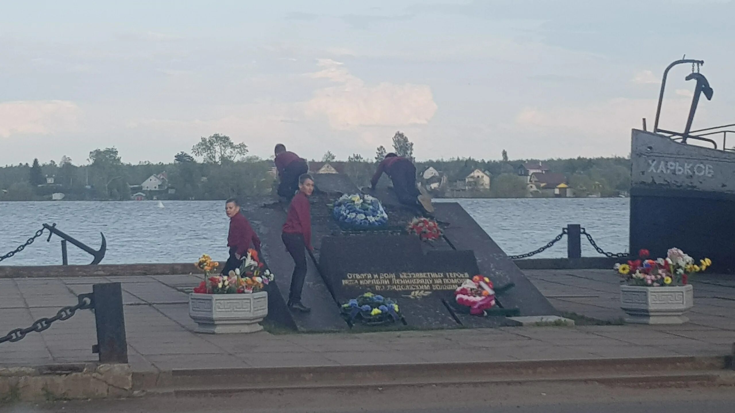 Подслушано новая ладога ньюс ладожанка. Подслушано новая Ладога. Новая Ладога Ньюс. Новая Ладога Ладожанка. Подслушано новая Ладога в контакте.