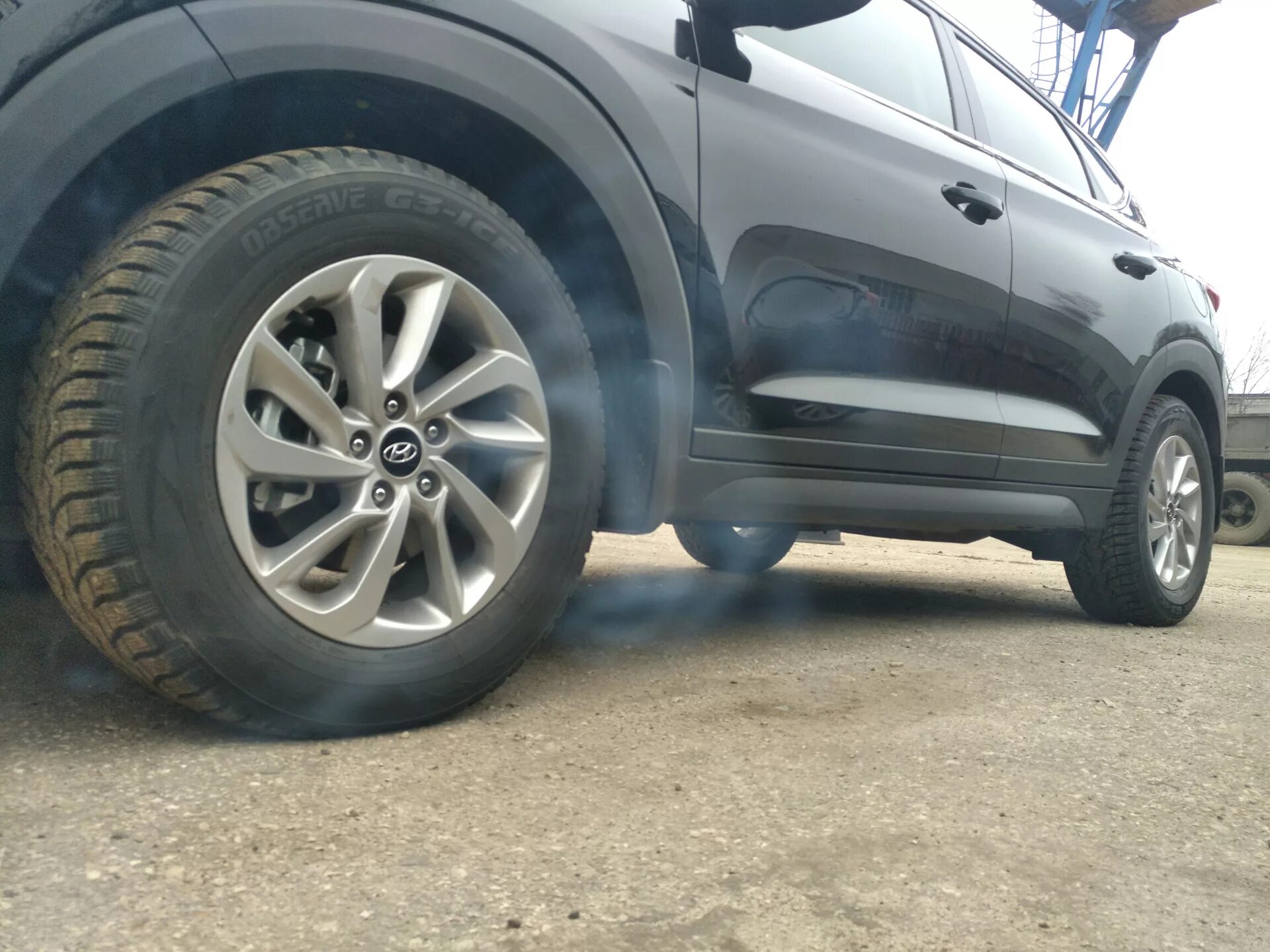 225 65 17 На Хендай Туксон. Hyundai Tucson 215/65 16. Hyundai Tucson шины 225 65. 225 65 R17 Санта Фе 1. 225 вместо 235 можно