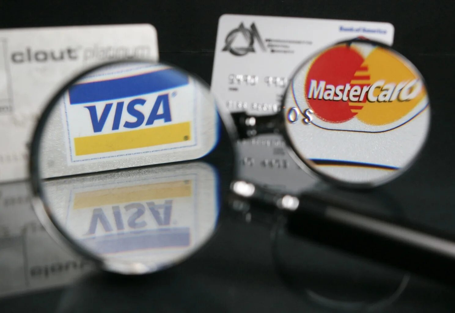 Visa MASTERCARD. Карты visa и MASTERCARD. Виза мастер карт. Виза и Мастеркард. Карты мастеркард работают