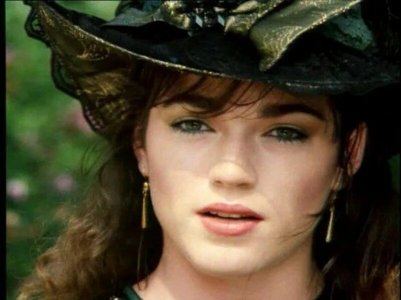 Алена хмельницкая леонсия. ). Алёна хмельницкая леонсия. Алёна хмельницкая в фильме сердца трёх. Леонсия сердца трех.